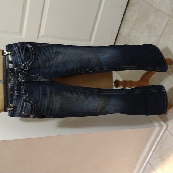 Miss Me Signature Rise Embellished Boot Cut Jeans in Dark Wash - Picture 2 of 9
